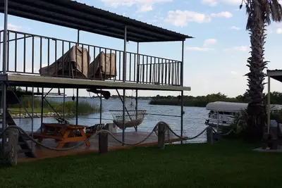 Image de Étapes dans l'eau - Profitez du repos et détente sur l'eau