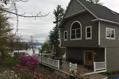 Image de Maison de luxe au bord de l'eau - à 30 minutes du centre-ville de Saratoga