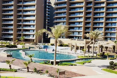Image de Le Diamante Gorgeous Las Paloma 201! ! Phase I 2 Bedroom 2 Bath Ocean Front Condo