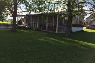 Image de Antler Acres - 2 chambres, 1 salle de bain, 6 couchages