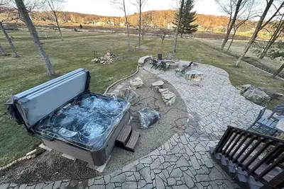 Image de Lakefront 4br / 3. 5ba House, * Top location au bord du lac à Treasure Lake