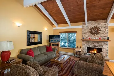 Image de \"Great Valley Digs\" Courte promenade jusqu'à River Run, Town & Fishing