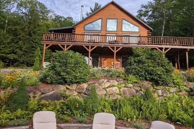 Image de Superbes couchers de soleil dans ce chalet de montagne dans les White Mountains