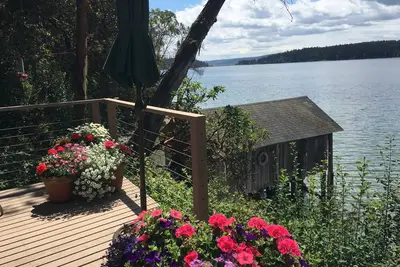 Image de Beauté rare - Maison idyllique en bord de mer - Gemme architecturale 5 étoiles