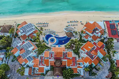 Image de Grand condo Playacar en bord de mer pouvant accueillir jusqu'à 8 personnes! Nouveaux Prix Plus Bas
