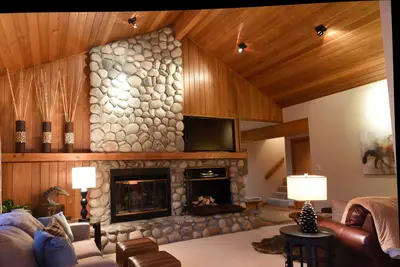 Image de Maison privée isolée près de l'ascenseur Cascade # 20