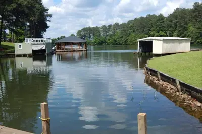 Image de Lac Gaston Waterfront Cottage
