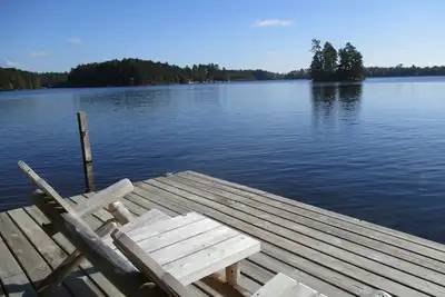 Image de Superbe nouveau condo de 3 chambres avec une vue imprenable sur le lac Manitowish