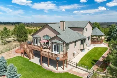 Image de Meilleur rapport qualité / prix Parker! Belle propriété de 7 hectares avec de grands espaces de rassemblement