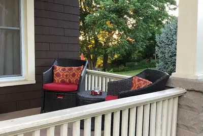 Image de Familial Bungalow Close to Everything