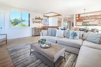 Image de Pajaro Dunes Resort: Family Beach House pour 13 personnes! Grande maison familiale avec 4+ Bd: