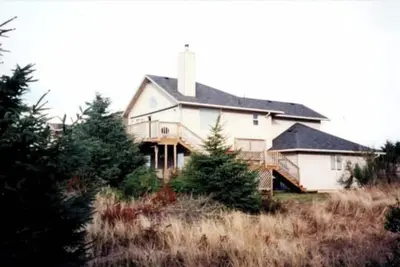 Image de Oceanfront / 5 Bdrm Hot Tub! (pour les petites maisons, consultez notre site Web)