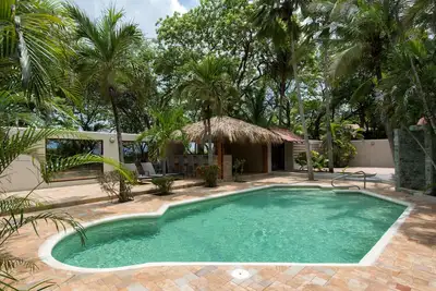 Image de Villa Casa Serena, Playa Grande, Costa Rica - Une propriété privée en bord de mer!