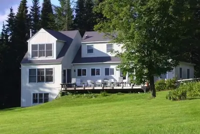 Image de Maison spacieuse Greensboro, lac Caspian / Mountain Views, plage Acc