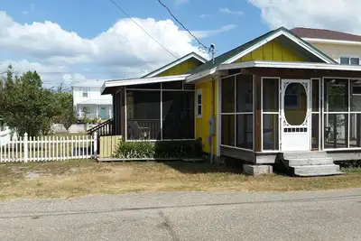 Image de Banana Cabana - Wifi - À une rue de la plage - Animaux acceptés