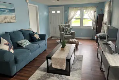 Image de À Ne Pas Manquer - Rare 3 Nuits Minimum - 1/4 mile à pied de Wheeler Beach