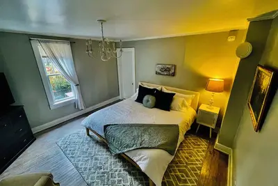 Image de Chalet confortable 25 min. du centre-ville de Nashville! !