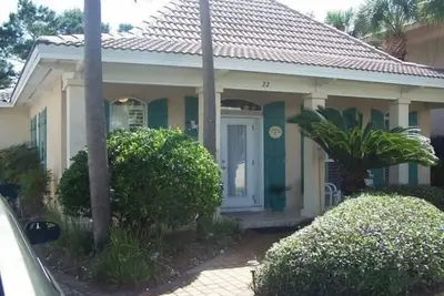 Image de Ce Floride Cottage Rend le Perfect Vacation-Discount Rate