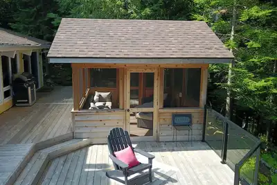 Image de Beau chalet Haliburton sur le lac tranquille!