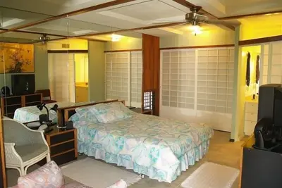 Image de Luxe vraiment abordable ~ 1250 s. f Beauty ~ Big Beach End Unit