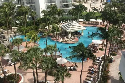 Image de Marriott's Aruba Surf Club - 3 chambres / 3 salles de bain 1, 750 pieds carrés