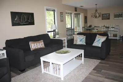 Image de Villa sur le lagon. . . à pied de la plage. . . . été & automne 2019 semaines disponibles