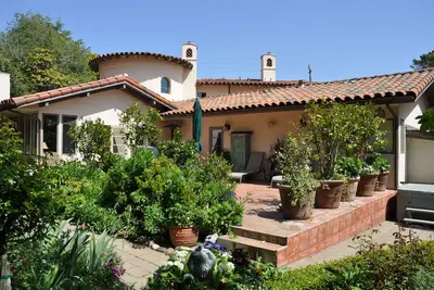 Image de Maison de luxe de style méditerranéen avec tous les extras