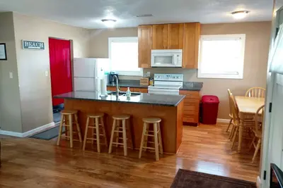 Image de Idéal Cottage de plage familiale. * (Chariot de golf pour 6 personnes inclus! )*