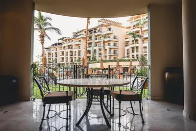 Image de Ocean Front Resort - Rez-de-chaussée Villa-Steps to Ocean / Pool<br>2 ou 3 chambres # 1103