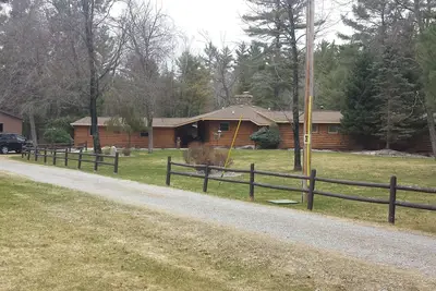 Image de Retraite du pêcheur. Sur la branche sud de la rivière AuSable, propre, confortable