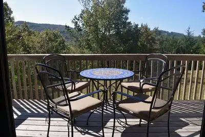 Image de Magnifique Condo Pointe Royale, Wi-Fi gratuit, Tv, piscine, lit king size, golf