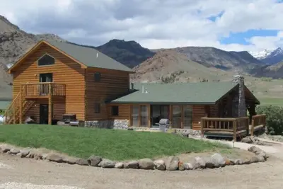 Image de Mountain View Resort - Vues sur la montagne, près de Yellowstone