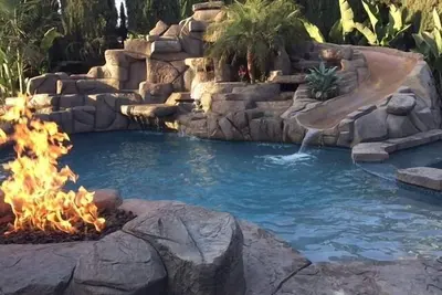 Image de Nouvelle Liste-Marche À Disney! Salt Pool W / 25 Foot Slide spa-Entièrement rénové / Thème