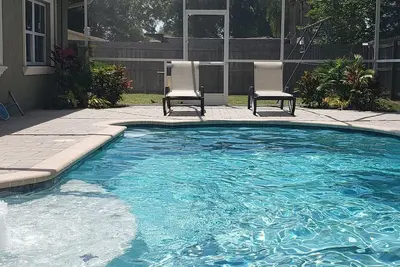 Image de Maison de piscine à Apollo Beach