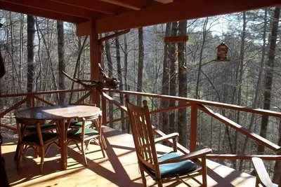 Image de Charmant Sherwood Forest Cottage avec vue sur le lac Trout