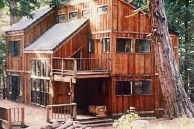 Image de The Lince Cabin, près du Big Tree State Park, du ski, des cavernes, des lacs et des rivières