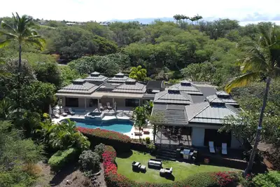 Image de Maison Unique De Hawaiian Pod Avec Style Contemporain - IDÉAL Pour Les Familles!