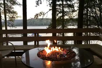 Image de Détendez-vous au bord du lac de luxe Lodge-Près de Yosemite-Table de billard-Dock privé