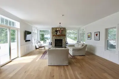 Image de Belle nouvelle maison lumineuse, à pied de la plage d'Easton