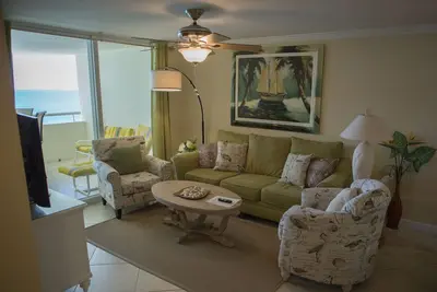 Image de La plage de luxe 2 chambres / 2 salles de bain penthouse de paradis!