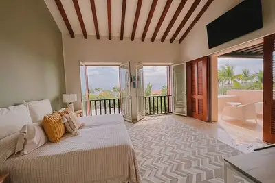Image de À l'intérieur des portes, entretien ménager incl. & Adhésion Premier Golf