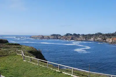 Image de Ocean Front Property ~ Mendocino, Californie