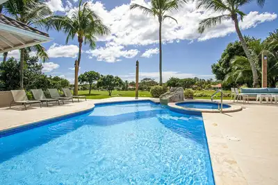 Image de 20% De Rabais De Xmas Et De La Semaine Du Nouvel An - Near Beach 4 Bd Villa avec vue sur le golf à couper le souffle