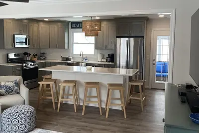 Image de AOÛT Semaine Juste RÉDUIT! Quatre maisons de la plage! Ne manquez pas!