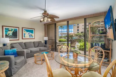 Image de Sugar Beach Resort - Ocean View, (tarifs spéciaux hors saison)