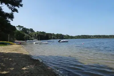 Image de Cape Cod Pond Cottage