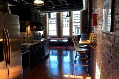 Image de Armstrong Corset Lofts Unit 303
