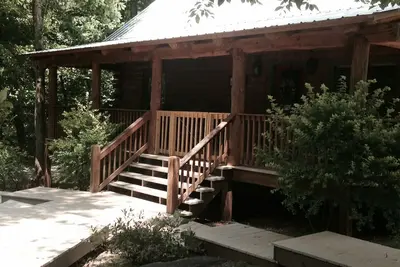 Image de Moose Tracks Lodge sur Johnson Lake - Gated Community-Cabin a Hottub