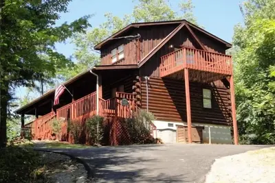 Image de * Emplacement Emplacement Emplacement * À quelques minutes de Gatlinburg et de Pigeon Forge