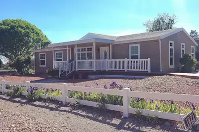 Image de Situé à moins d'une heure de 3 parcs nationaux, monuments nationaux, forêt nationale.